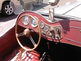 Illustration for article titled 1953 MG TD